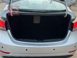 هیۆندای ئەلەنترا